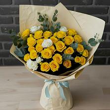 Букет цветов из:  Розы в Абадзехской