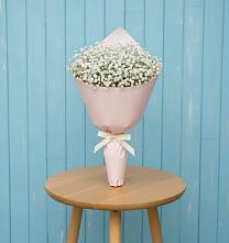 Букет цветов из:  Гипсофила в Абадзехской