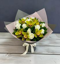 Букет цветов из:  Орхидеи и Розы #REPLACE_PRED# Абадзехской