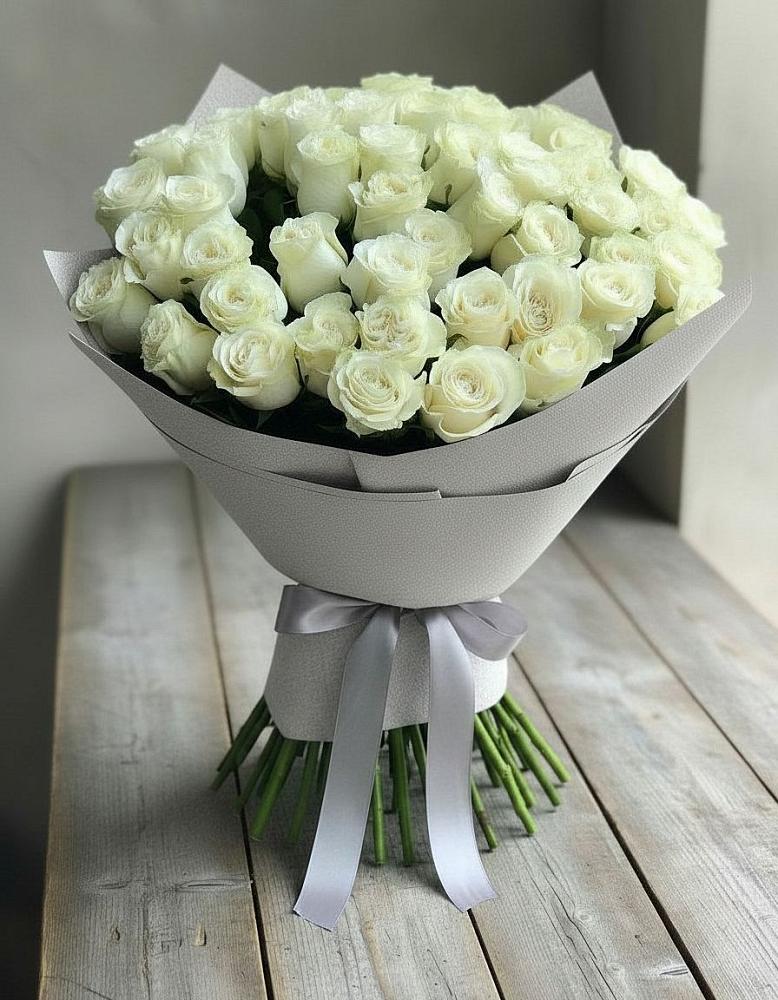 Букет 35 Белых роз в Абадзехской