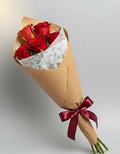 Букет цветов из:  Розы в Абадзехской