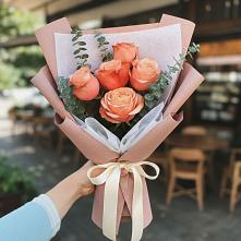 Букет цветов из:  Розы #REPLACE_PRED# Абадзехской