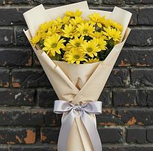 Букет цветов из:  Хризантемы в Абадзехской