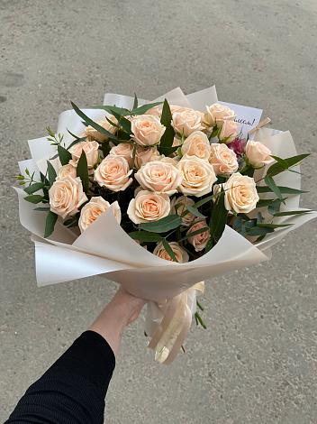 Букет Кремовые розы Латте в Абадзехской