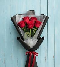 Букет цветов из:  Розы в Абадзехской