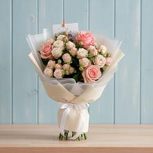 Букет цветов из:  Розы в Абадзехской