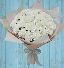 Букет цветов из:  Гвоздики в Абадзехской