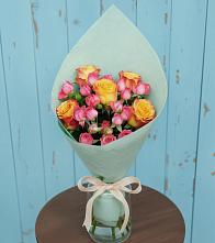 Букет цветов из:  Розы в Абадзехской