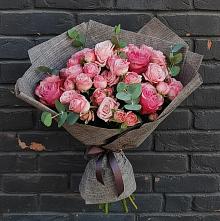 Букет цветов из:  Розы #REPLACE_PRED# Абадзехской